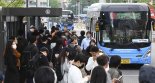 서울 시내버스 연휴간 '냉전'...파업 불씨 여전