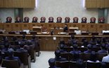 민주 초선 의원들 "조희대, 사법 쿠데타 주도…탄핵 절차 돌입"