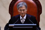 [fn사설] 李 무죄 파기에 정치 대혼란, 후보 교체 압박 거셀 것