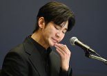 김수현, 광고주에 '73억대 손해배상' 소송 당했다