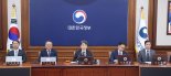 [fn사설] 앞으로 한 달은 국정 진공상태, '대행 정부' 비상한 각오 다져야