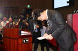 [속보]단일화 촉구한 권성동 "단식 돌입…더는 물러설 수 없다는 절박함 때문"