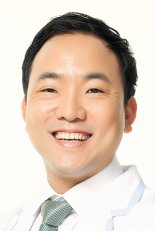 ‘봄나물의 제왕’ 두릅, 심혈관질환 예방에 근육통 약재로도… "맛도 좋고 몸에도 좋네" [한의사 日 건강꿀팁]