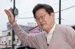 “나 없는 동안 표심 잡아둬”...소외지역 붙잡아두고 경제성장 벨트 찾는 李