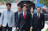 "새벽 취소 폭거" vs "어쩔 수 없어"…김문수·국힘 '단일화' 법적 공방 되풀이