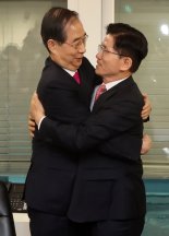 [fn사설] 당 내홍 털고 보수재건 국정비전 제대로 보여줘야