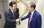 "홍心 잡아라" 3당 후보들 쟁탈전..표심은 어디로?