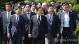 이재명 "산업은행 부산 이전 어려워…해수부는 옮기겠다"