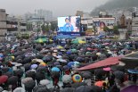 여수 간 이재명, “에너지 고속도로 깔겠다…전남 바람·햇빛이 돈 된다”