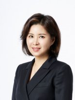 콜마 '남매 분쟁'?..그룹 "지배구조상 '분쟁' 성립 안돼"