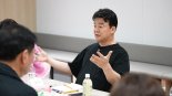 백종원, 개인재산 내놓나...더본코리아 "상생위 꾸려 점주 이야기 듣겠다"