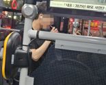"버스가 화장실도 아니고"…승객 항의에도 양치질한 남학생