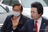 '성추행·사기 등 혐의' 허경영 구속 송치