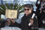 유인촌 장관, 칸영화제 '라 시네프' 1등상 허가영 감독에게 축전