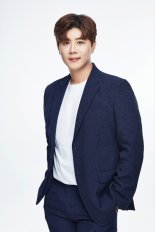 ﻿팬클럽 ‘해성사랑’ 가수 진해성 생일 맞아 홀트아동복지회 위기가정아동 후원