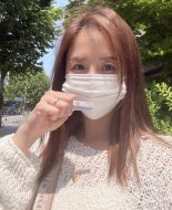 V했다고 2번? 신지가 ‘주먹 불끈’ 쥐고 투표 인증한 이유