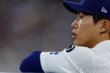 다저스 무키 베츠의 황당 부상... '유격수 충분한' 김혜성에게 인생 최고의 기회올까