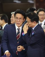 李 정부 첫 인선 발표…김민석 총리·강훈식 비서실장 내정