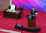 [fn사설] 李 '모두의 대통령' 선언, 통합과 경제 회복에 매진을