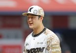 "감독이 필요 없는 선수" 은사 정윤진 감독의 믿음, 정현우는 환상 복귀투로 보답했다