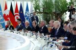 "李 G7 초청 못믿겠다" 음모론에…"초청 못받은 尹" 1년전 뉴스가 소환됐다