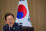 서울평가정보, 李대통령 공약 최대 50조 규모 '배드뱅크' 설립 시동 소식에↑ [특징주]