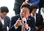 李대통령 "대북전단 계속 살포하면 처벌"