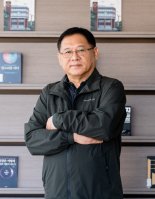 "배터리 화재·미세플라스틱 문제 해결할 특수필름 곧 상용화"