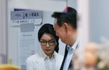 "샤넬백, 신발로 바꿔갔다"…김건희 여사, 특검 앞두고 입원
