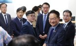 與 "1·2차 추경, 35조원 근접"…민생지원금 '전국민 지급'