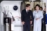 李대통령, G7 정상회의서 첫 외교 데뷔전 치르고 귀국