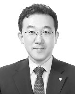 [fn광장] 국정 철학은 쌍방향 소통으로 세워야