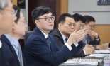 기재차관 "추경 소비여력 사업 빠짐없이 전달돼야"