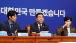[영상] 김병기, “사법부 특혜받는 尹, 민주주의 유린 후 생떼 쓰고 있어”