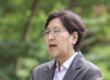 정은경 보건복지장관 후보자 "의정갈등 해소, 신뢰회복 최우선"