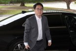 '검찰 개혁' 앞에 떠나는 총장·검사장…고위간부 줄사직[종합]