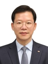 대한해운, 11척 노후선박 팔아 재무개선… 신용 끌어올렸다