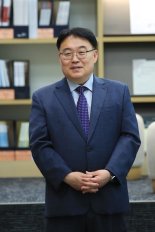 "통화정책 성패는 국민과의 소통에 달렸죠" [fn 이사람]