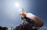 전국 불판 예고… 서울 27도 시작→35도, 소나기까지