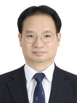 김영수 국조실 국무1차장... 재난·갈등 조율 현장형 전문가 [프로필]