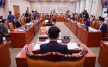 상법 공청회서 여야 충돌… 與 "공포마케팅" vs 野 "경영권 위협"