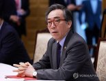 내란 특검, 조태열 전 외교부 장관 소환...'12·3 국무회의 조사'