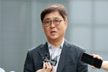 최휘영 딸도 '아빠찬스'인가…네이버 美자회사 취직해 영주권