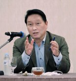 "전략없는 韓 제조업, 잃어버린 10년 맞아... AI혁신 없으면 퇴출"