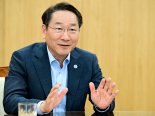 "맞춤 민생정책 3년 성과 바탕… 인천을 세계 초일류도시로" [로컬 포커스 자치단체장을 만나다]