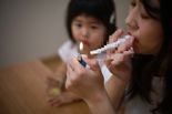 "아이 친구 엄마가 담배를"..우리 애한테도 '간접흡연' 피해 걱정된다는 女 [어떻게 생각하세요]