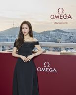 한지민·한소희 한 자리에 모였다...결이 다른 우아함 '오메가 씨마스터 아쿠아 테라' 론칭 행사