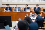 검찰개혁 속도 내는 민주…"추석 전 처리" vs "부작용 우려"