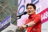 국힘 당대표 사전면접 보겠다는 전한길...김문수·장동혁 "당연히 답하겠다"