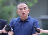 명태균, 김건희 특검 출석...尹 공천 개입 입 열까